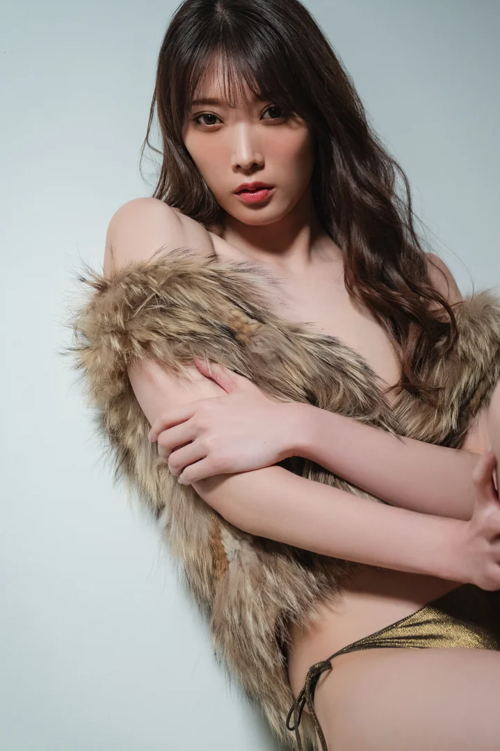 赤井沙希 ヌード画像