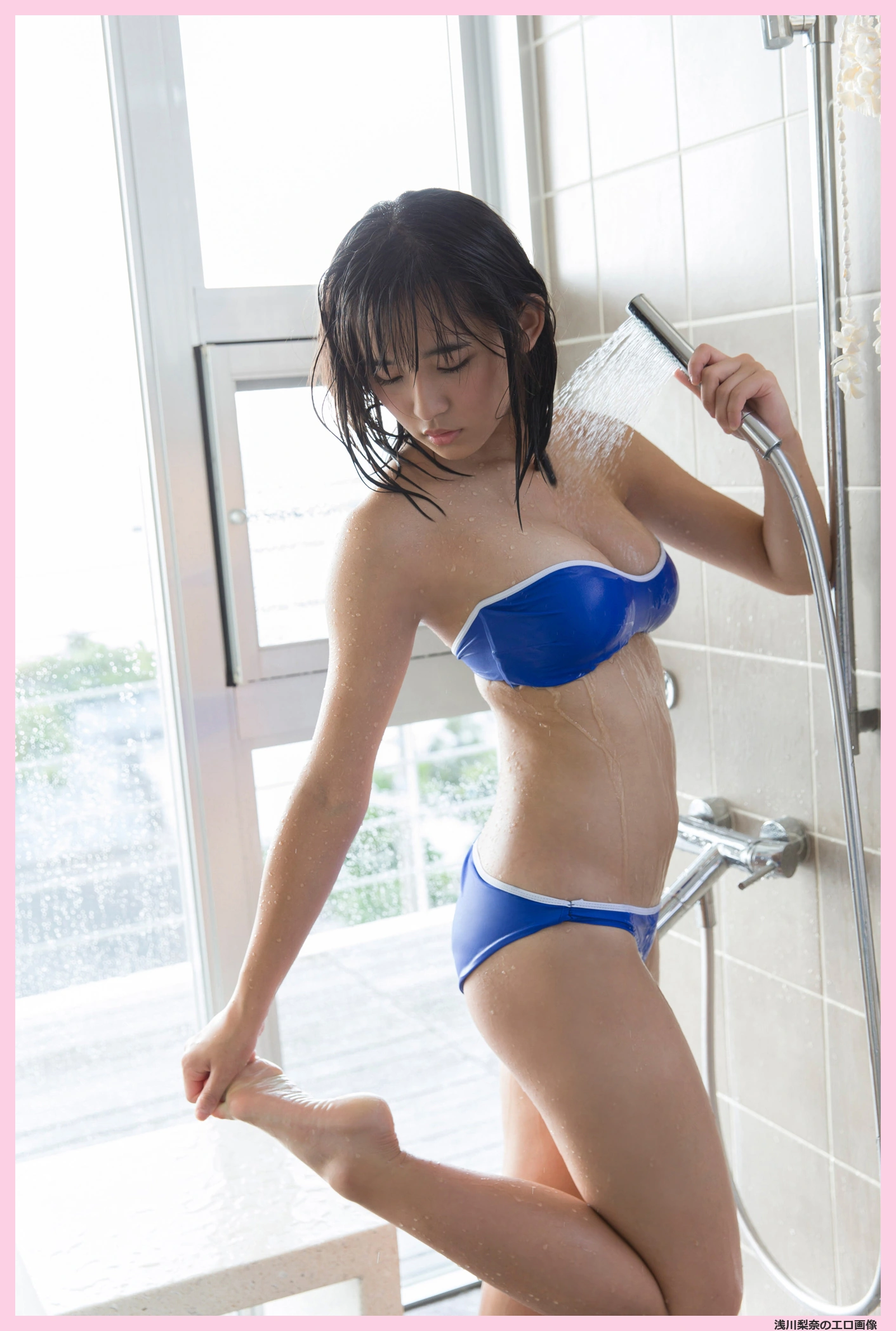 浅川梨奈 エロ画像