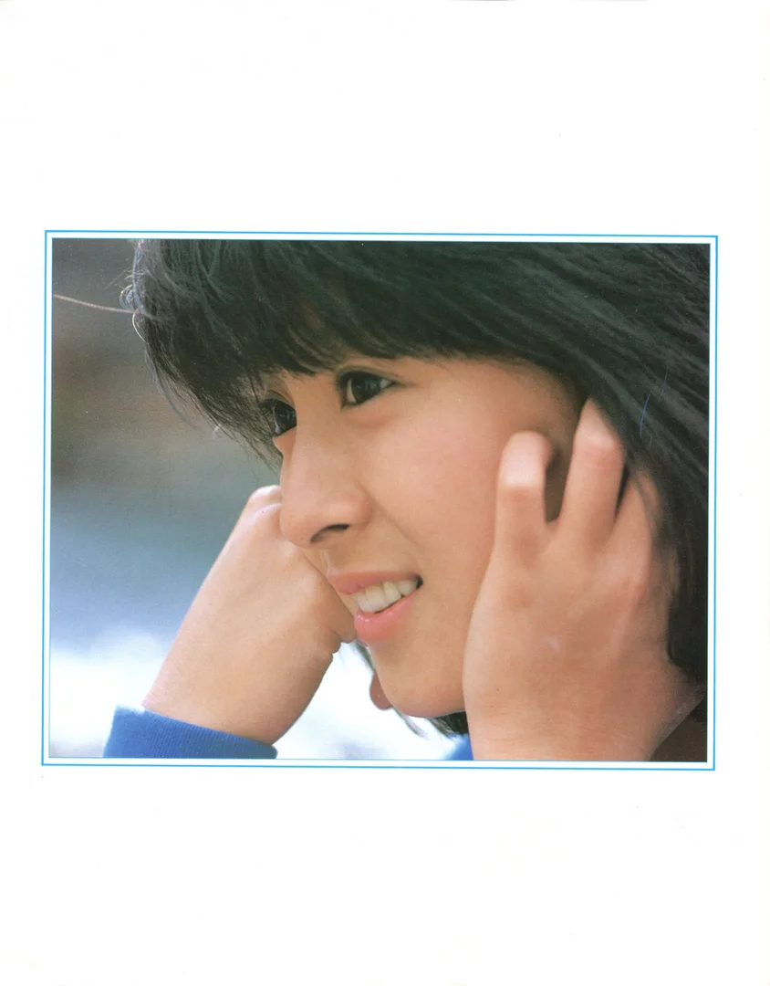 河合奈保子 グラビア画像