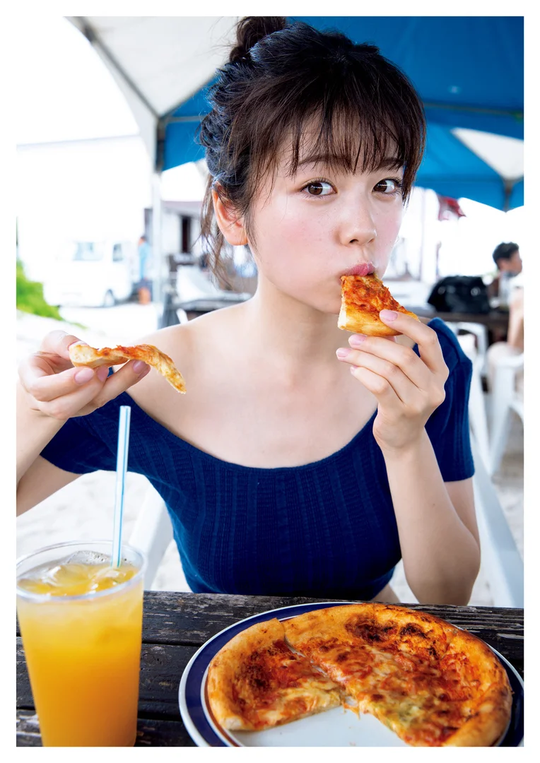 小芝風花 写真集 F ビキニ赤