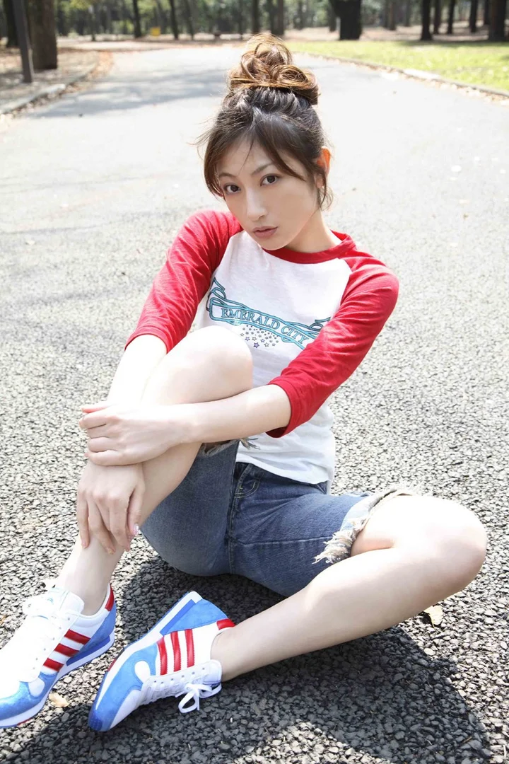 熊田曜子おっぱいエロ画像！巨乳手ぶらヌードや解禁したえぐい脱ぎっぷり！ 205/371