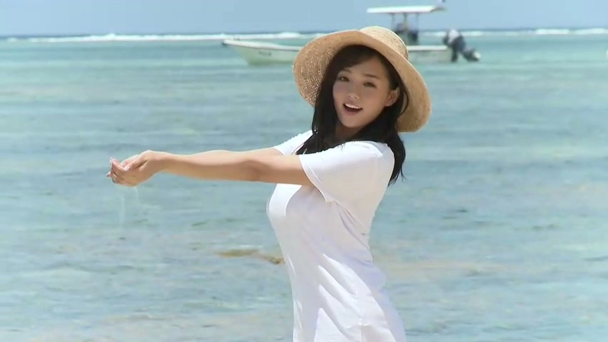 篠崎愛の爆乳ヌードエロ画像！童顔巨乳グラドルのおっぱい全裸セミヌード！ 13/109