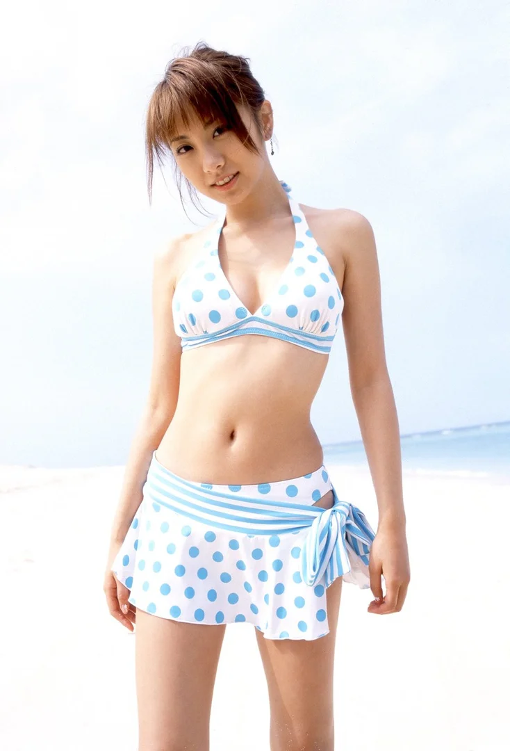 山本梓 ヌード画像