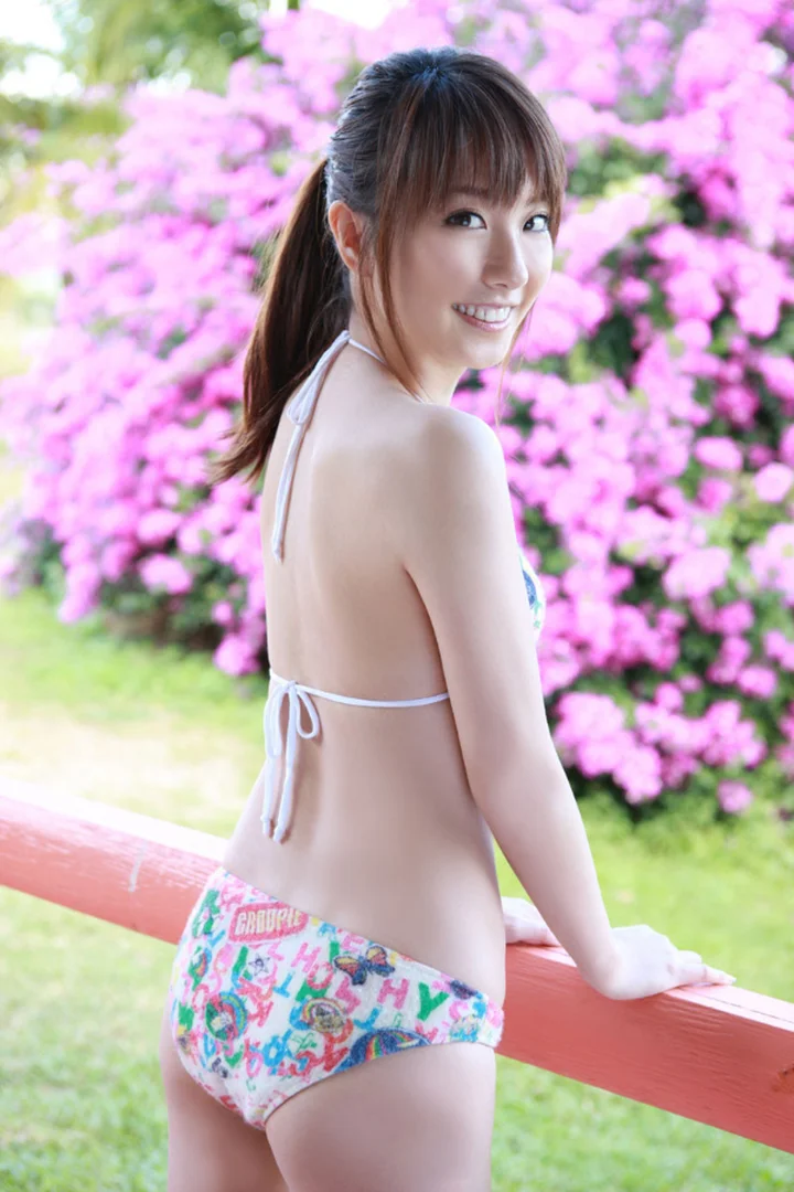山本梓 ヌード画像