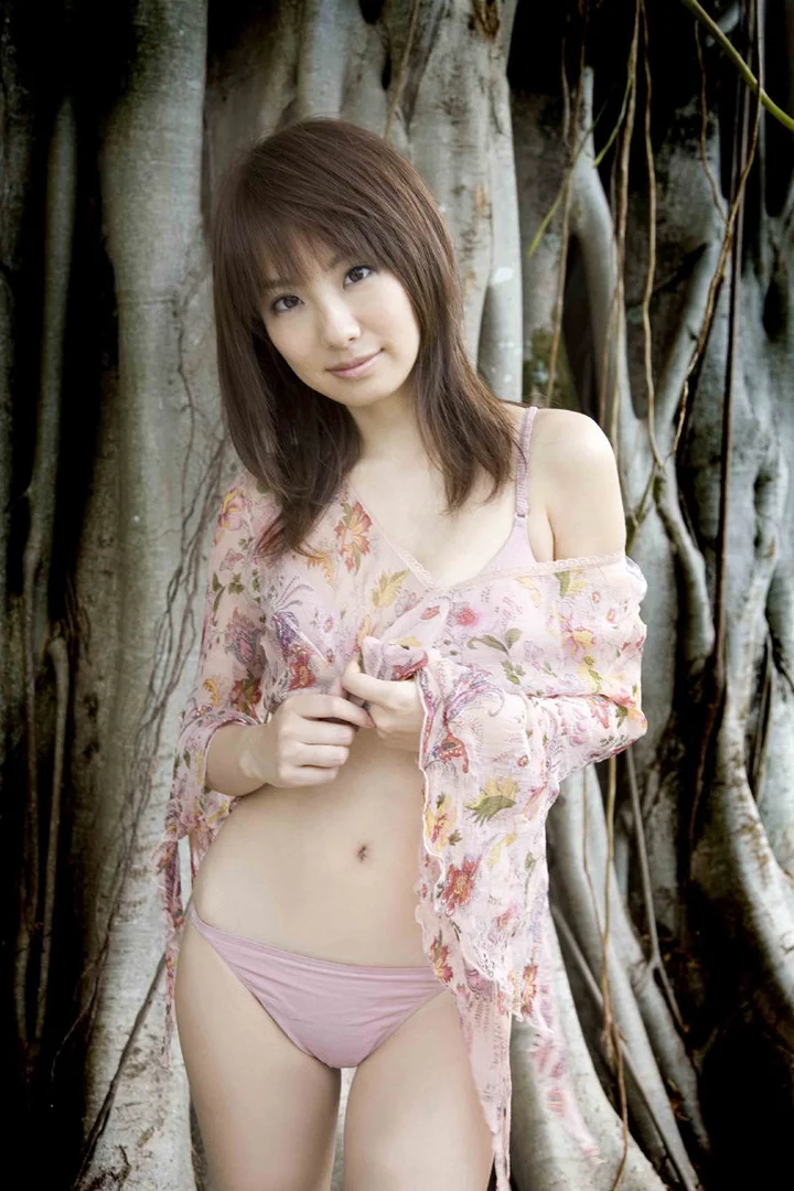 山本梓 ヌード画像