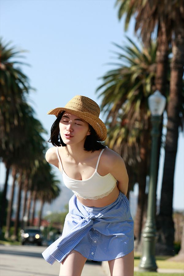 松井珠理奈 貧乳エロ画像053