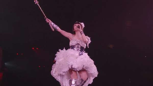 水樹奈々エロ画像まとめ!美人声優のエロいおっぱい・太もも・水着など徹底調査!