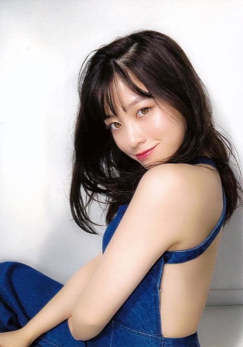 橋本環奈　ヌード　エロ画像