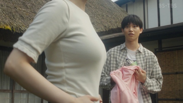 馬場ふみかのデカすぎるおっぱいエロ画像