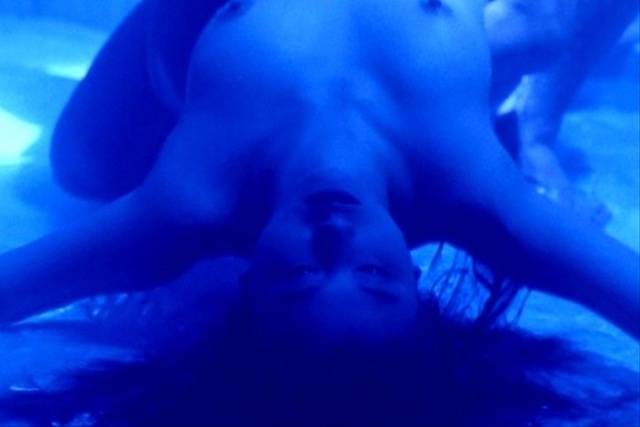 夏川結衣が『夜がまた来る』『GONIN2』で見せた乳首丸出しの濡れ場ヌードエロ画像