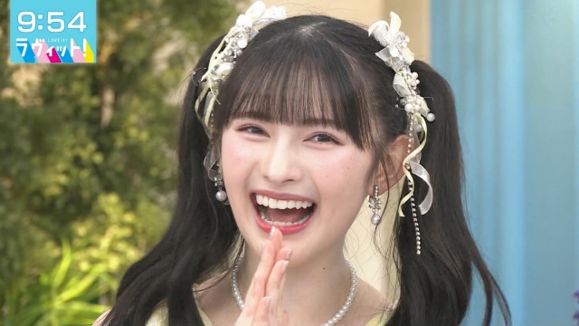 菅田愛貴の「令和で一番かわいい」アイドルが生で見せたエロ画像