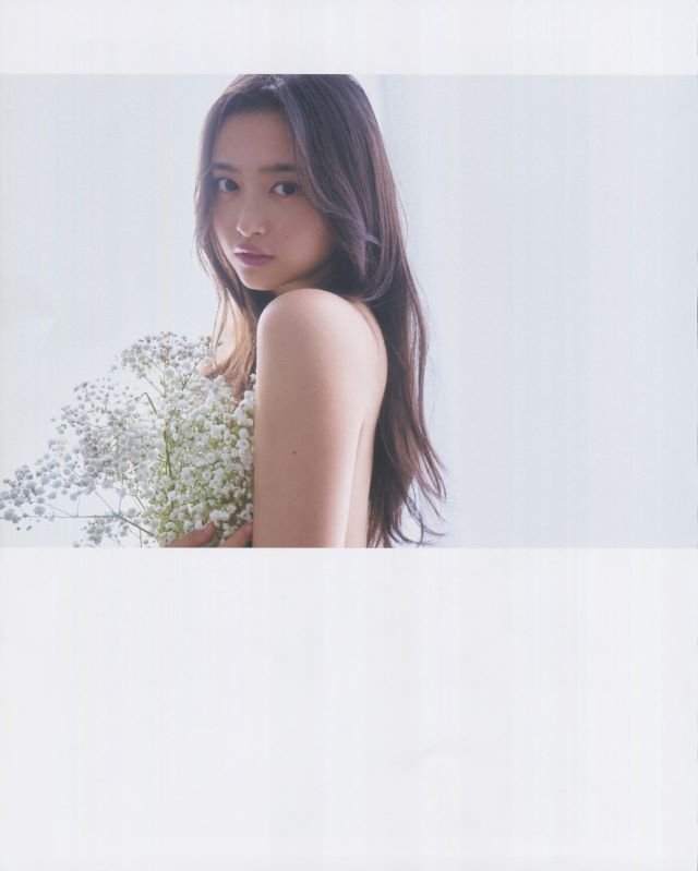 井上和ヌード画像