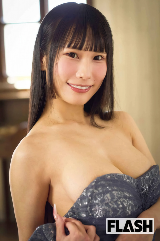 川北すずねの巨乳丸出しヌード姿