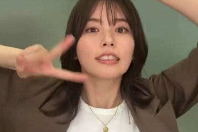 小芝風花、インスタライブでおっぱい披露！！スクショタイムでエロい視線が集中してしまう・・