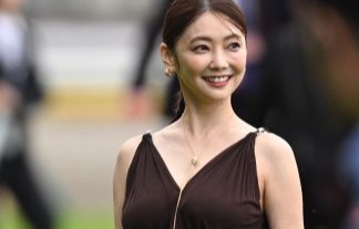倉科カナ、ノーブラドレスで大胆露出！！おっぱい、背中、顔、すべてがエロ過ぎｗｗ