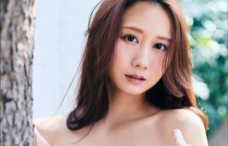 朝ドラ女優・古畑奈和、グラビアがエロいｗｗ谷間と生尻を見せて誘惑してくる・・