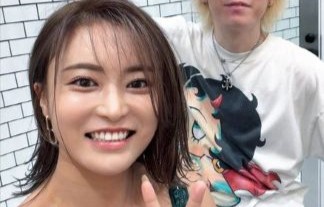 小島瑠璃子、エロいおっぱいの谷間を完全開放！！欲求不満みたいですｗｗ