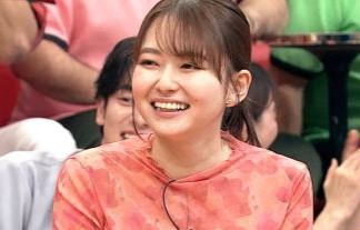 女優・山田杏奈、バラエティ番組でおっぱい祭りｗｗ横乳もエロいわ・・