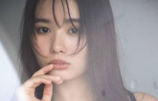 グラドル兼女優の豊島心桜、ノーブラ解禁でパイオツを半分見せちゃうｗｗ