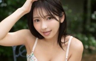 【朗報】十味、最新写真集で遂に水着を脱ぐ・・