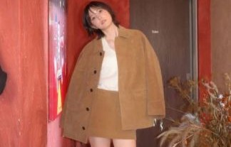 本田翼、とあるイベントで生足を披露ｗｗ肌を露出しないと性欲を抑えきれない模様・・
